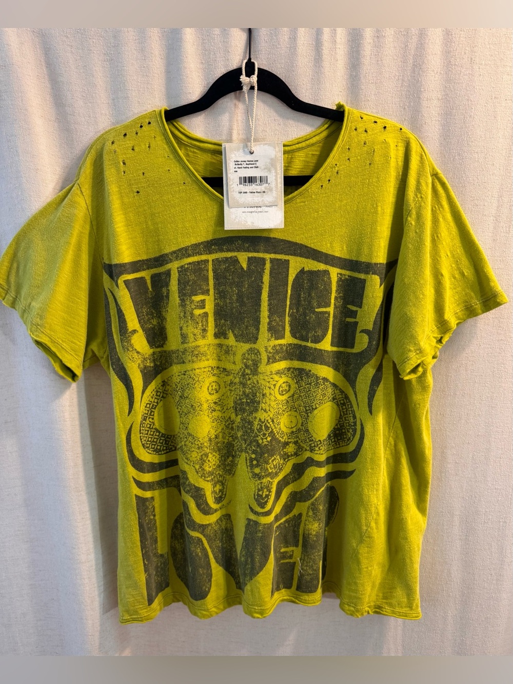 Magnolia Pearl Venice Lover Butterfly Tee Yellow Plum OS